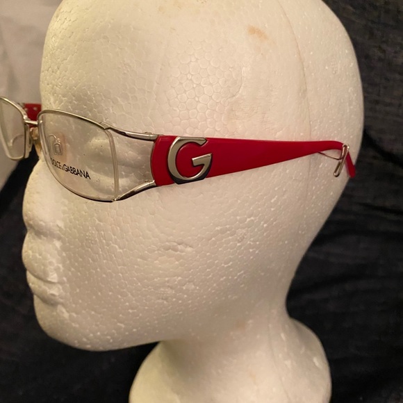 Glasses - Picture 3 of 3